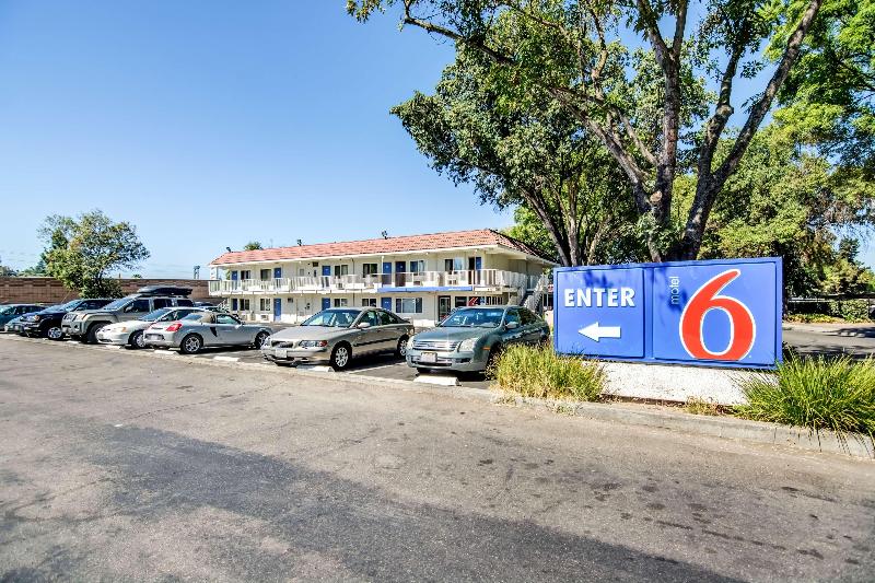 Motel 6stockton, Ca  North