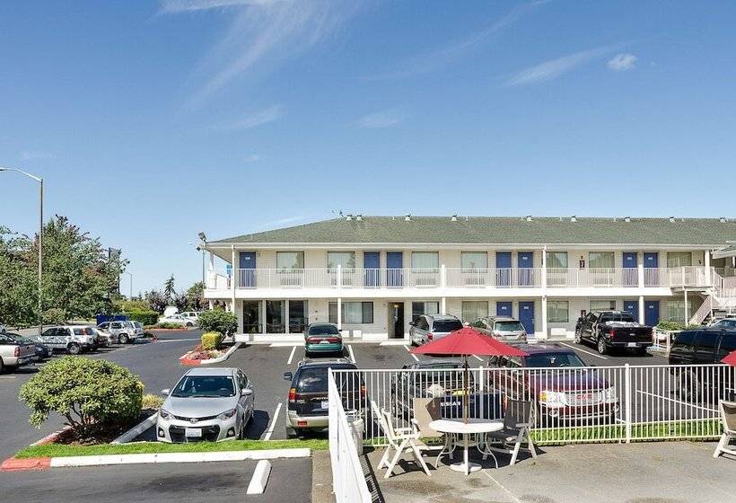 Motel 6tacoma, Wa  South