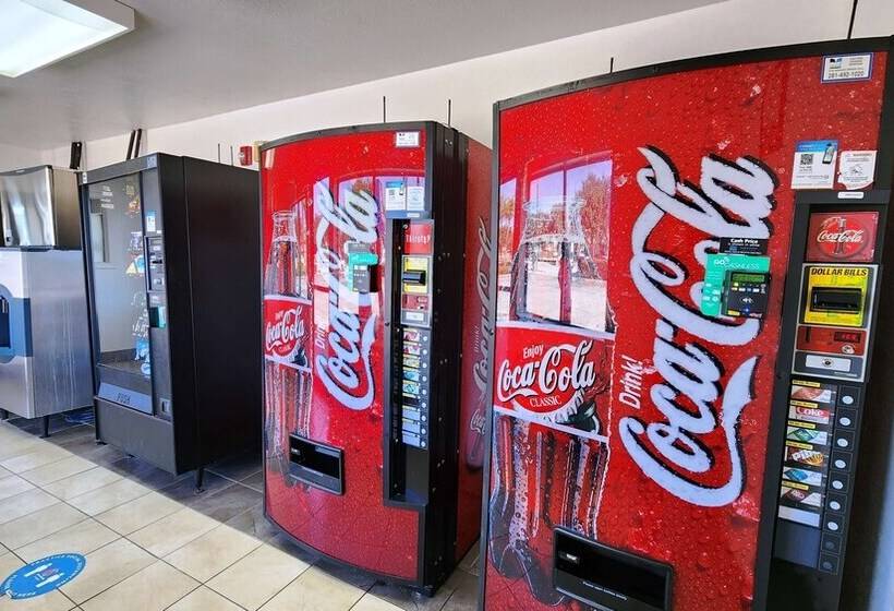 Motel 6webster, Tx  Houston  Nasa Lake