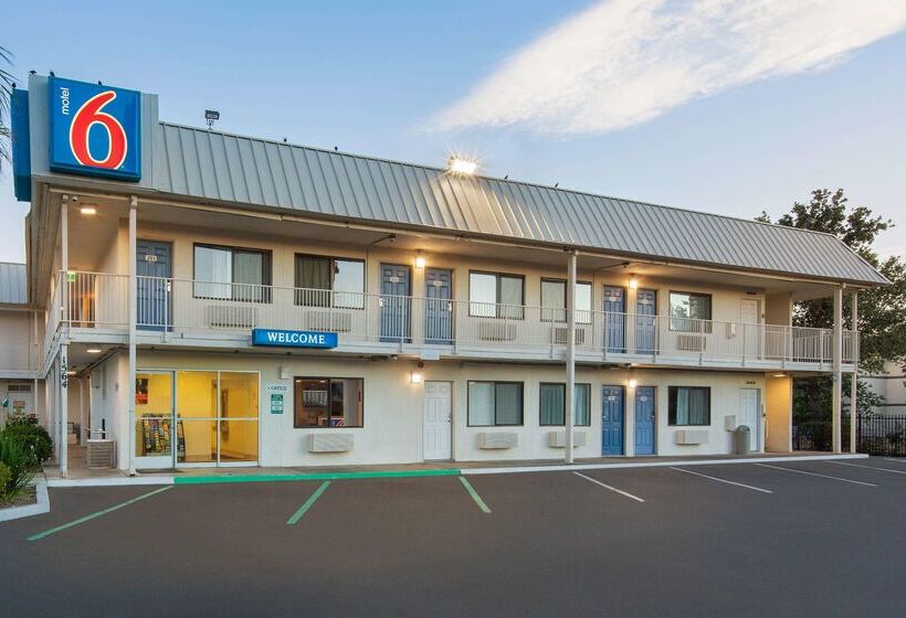 Motel 6woodland, Ca Sacramento Airport