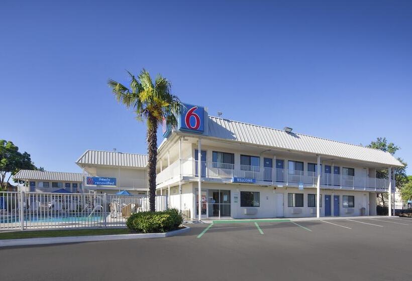 Motel 6woodland, Ca Sacramento Airport