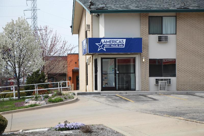 مُتل Americas Best Value Inn East Peoria