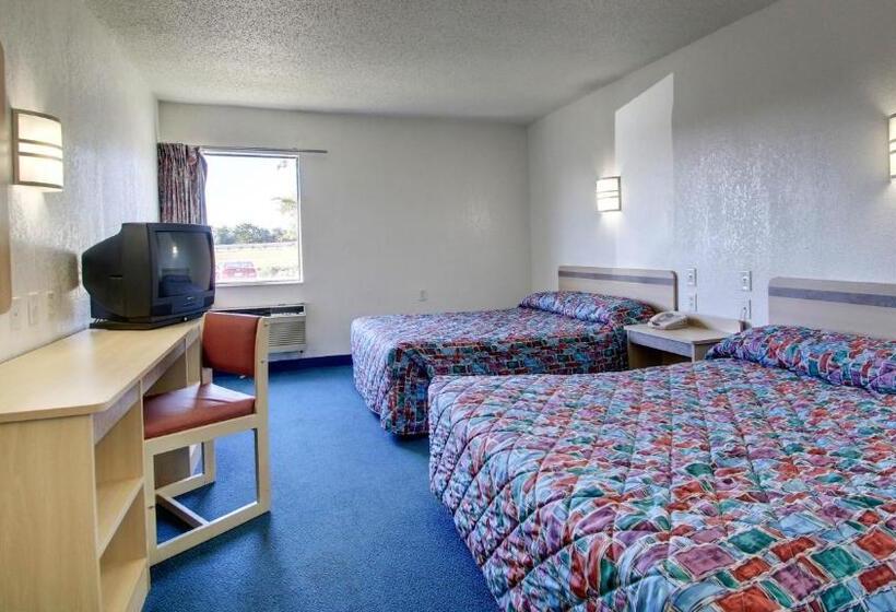 모텔 Baymont Inn & Suites Shawnee