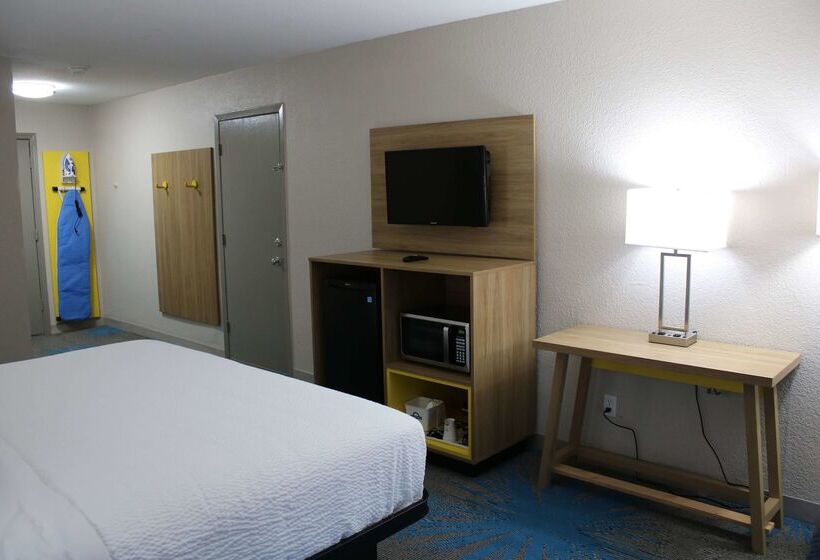 مُتل Days Inn By Wyndham Waco University Area