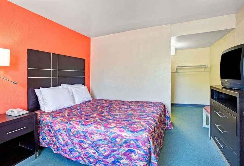 فندق على الطريق Knights Inn Jacksonville North