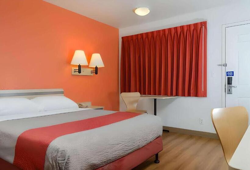مُتل Park Inn By Radisson, Turlock