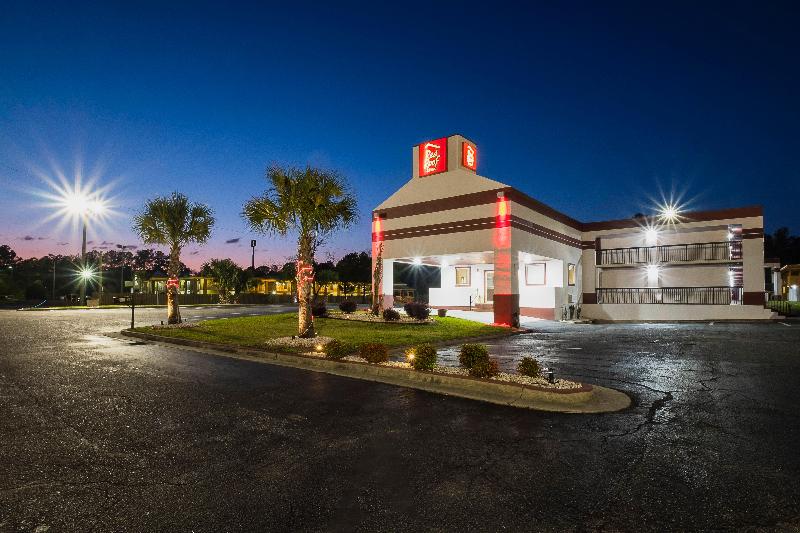 汽车旅馆  Red Roof Inn Walterboro