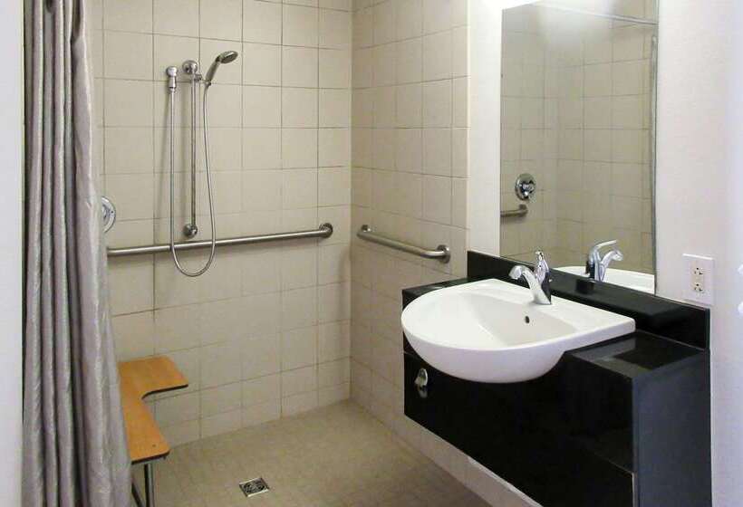مُتل Rodeway Inn