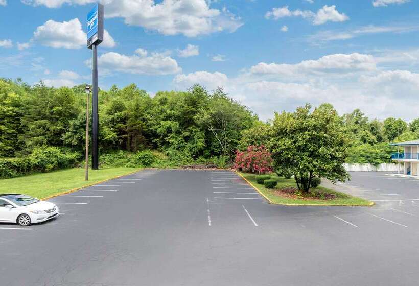 فندق على الطريق Rodeway Inn Winston Salem Route 52