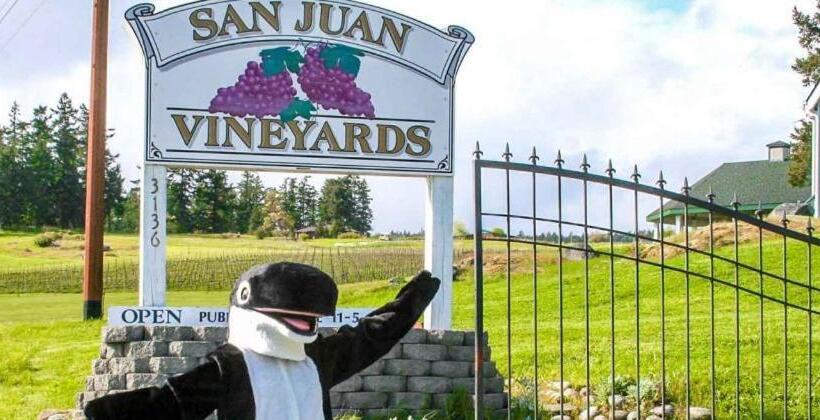 فندق على الطريق The Orca Inn