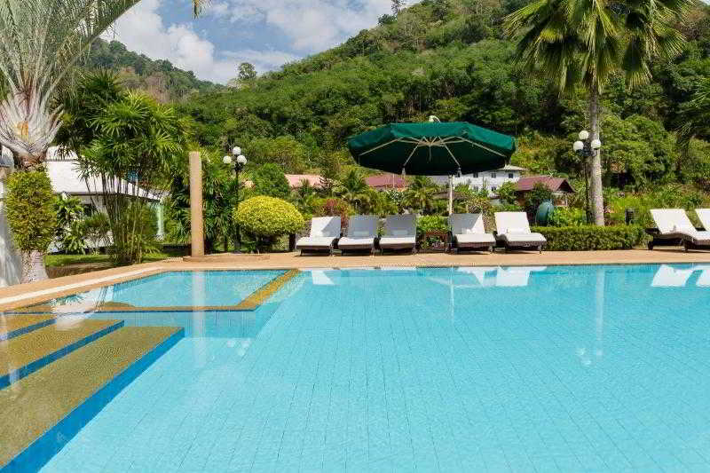 Serenity Lakeside Resort