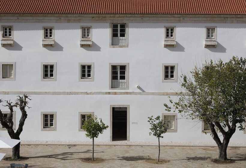 هتل Montebelo Mosteiro de Alcobaça Historic