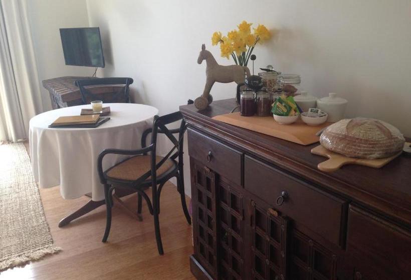 Arjuna Ridge Bed & Breakfast