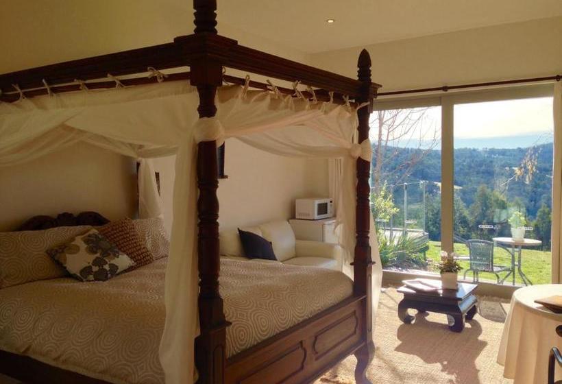 Arjuna Ridge Bed & Breakfast