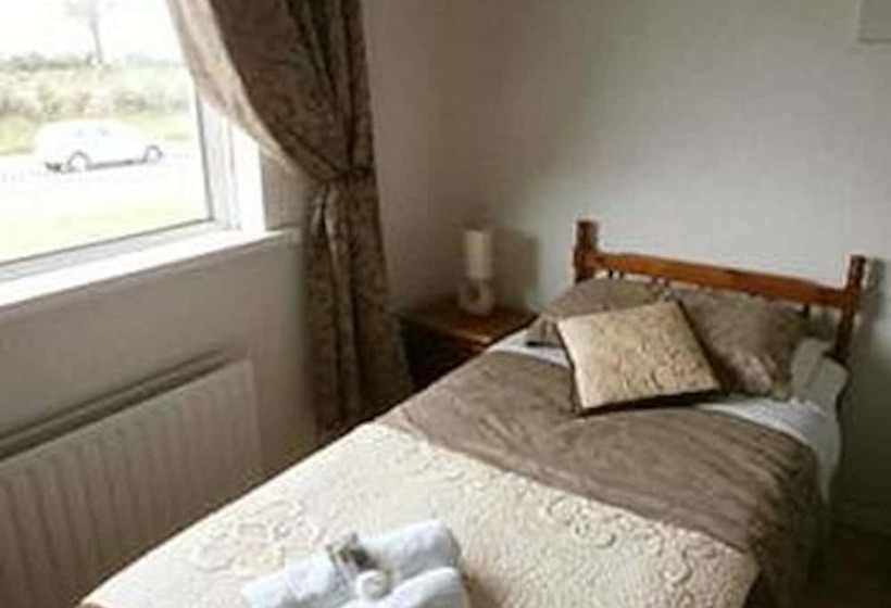 צימר Ballinderry Inn