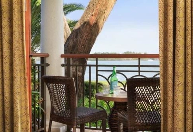 مبيت وإفطار Black Dolphin Inn