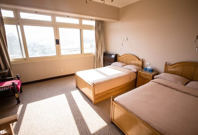 تختخواب و صبحانه Guardian Guest House