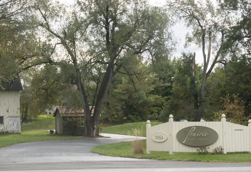 تختخواب و صبحانه Prairie Guest House