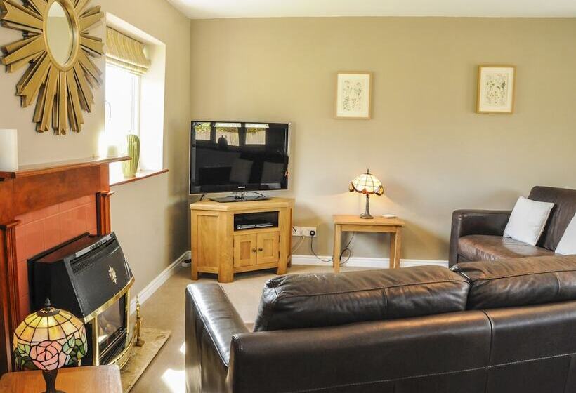 Bed and Breakfast The Poplars Rooms & Cottages