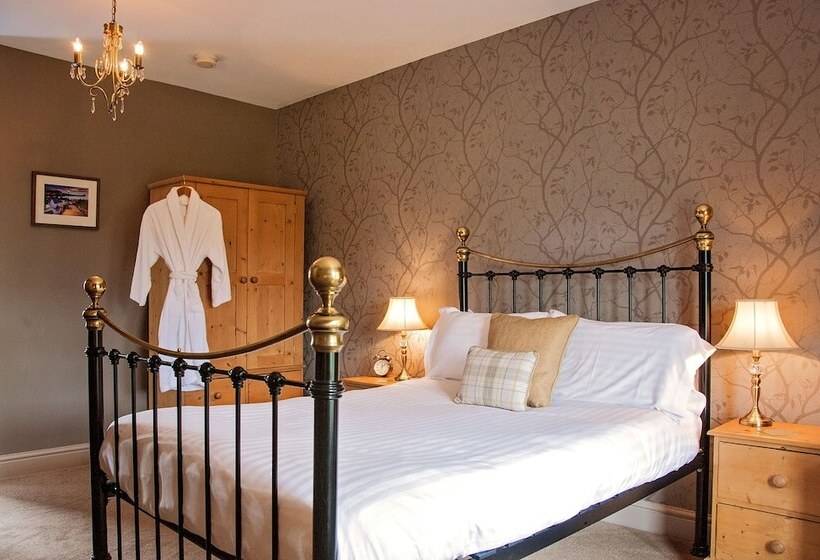 Bed and Breakfast The Poplars Rooms & Cottages