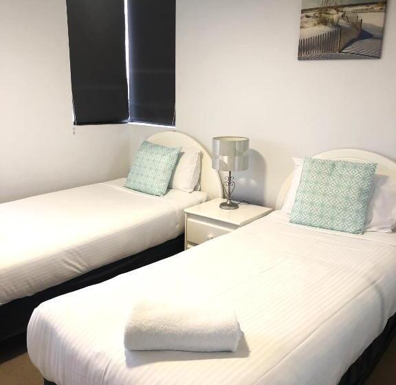 Centrepoint Apartments Caloundra