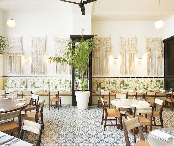 Fotos del hotel American Trade Hotel:  143