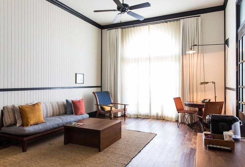 Fotos del hotel American Trade Hotel:  100