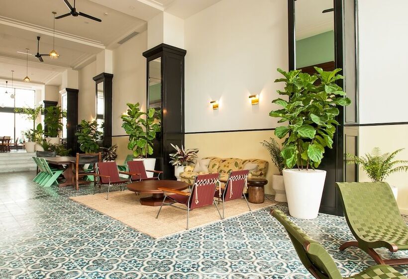 Fotos del hotel American Trade Hotel:  79