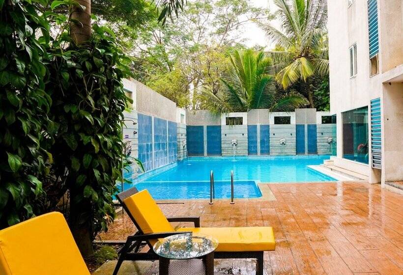 בית מלון כפרי Bloomsuites I Electronics City