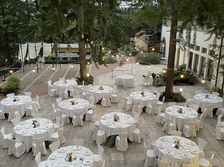 هتل Borgo Villa Maria