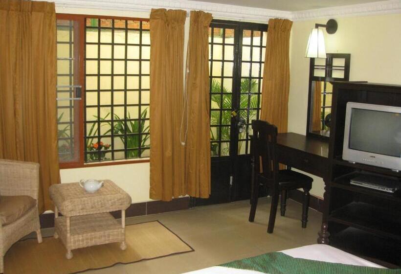 هتل Comfort House
