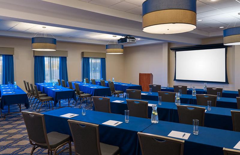 ホテル Four Points By Sheraton Williston