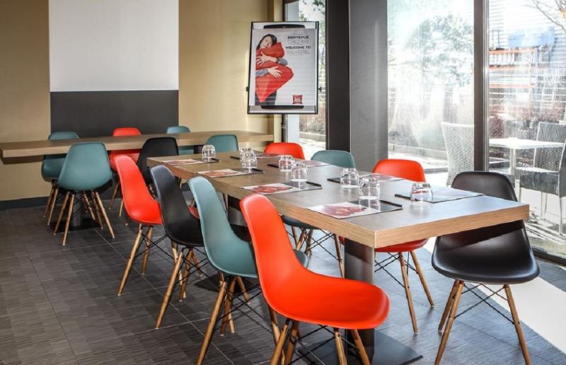 فندق Ibis Saintgenispouilly Geneve