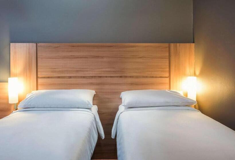 Fotos del hotel Ibis Santiago Las Condes Manquehue:  9
