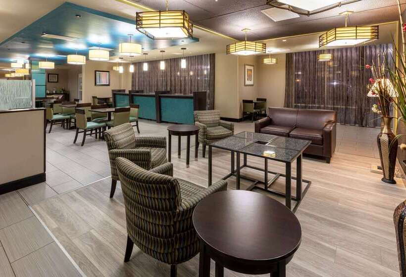 هتل La Quinta Inn & Suites By Wyndham Durant