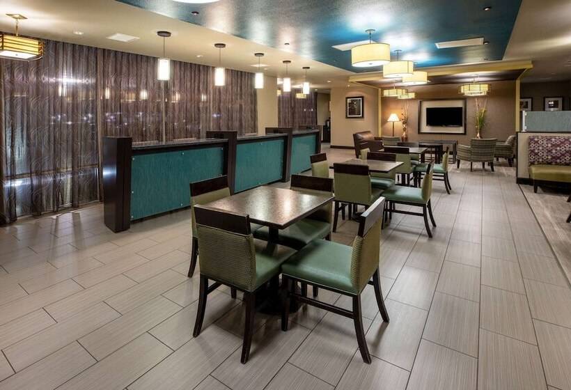 فندق La Quinta Inn & Suites By Wyndham Durant