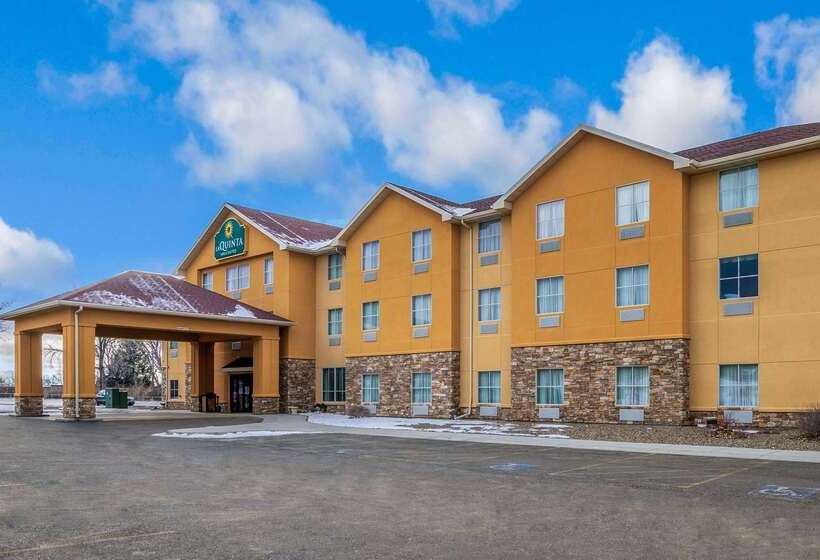 בית מלון כפרי La Quinta Inn & Suites Casino And Bar By Wyndham Glendive
