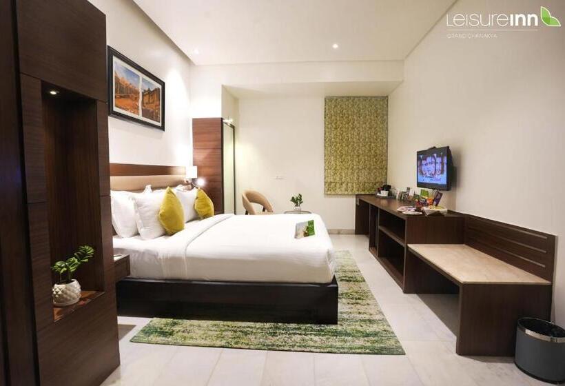 Fotos del hotel Leisure Inn Grand Chanakya:  5