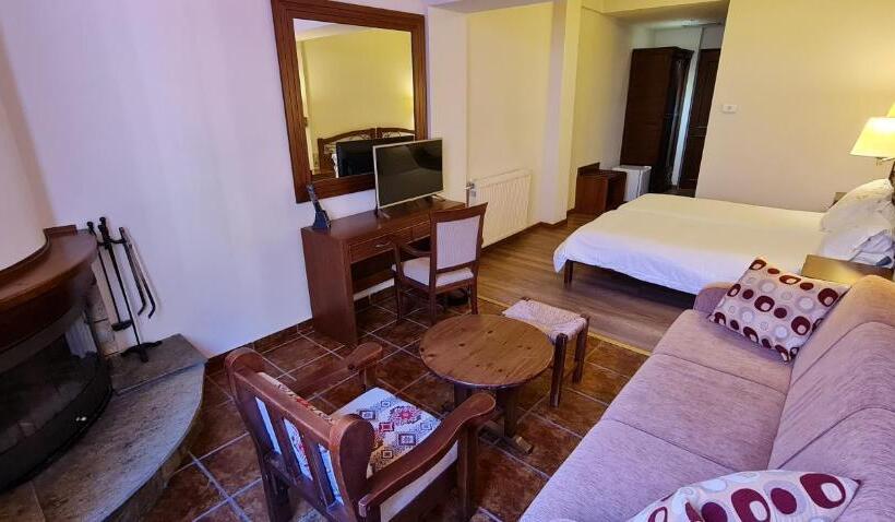 هتل Manthos Mountain Resort & Spa