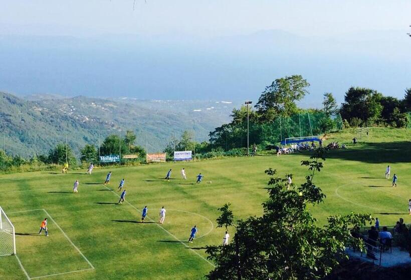 هتل Manthos Mountain Resort & Spa