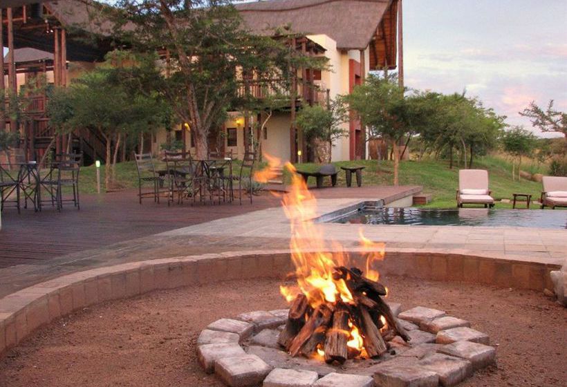 בית מלון כפרי Protea Zebula Lodge