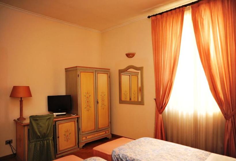 هتل Villa Icidia