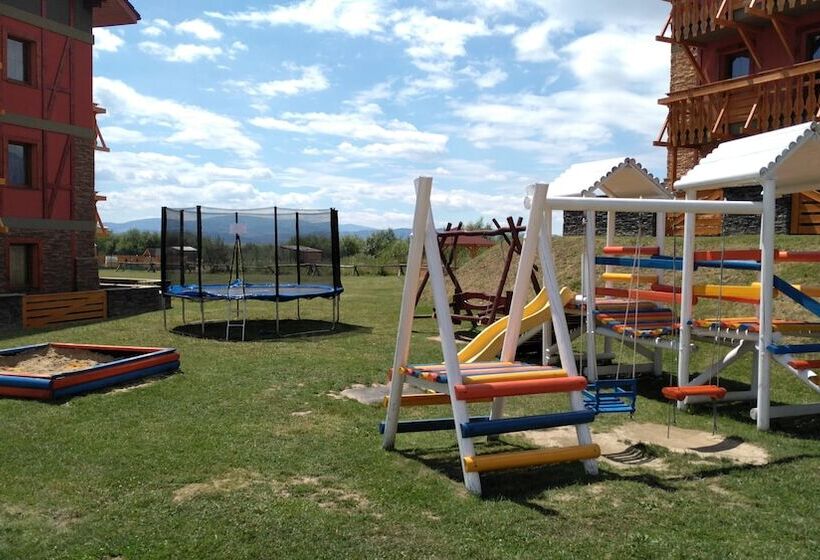 هتل Tatragolf Mountain Resort