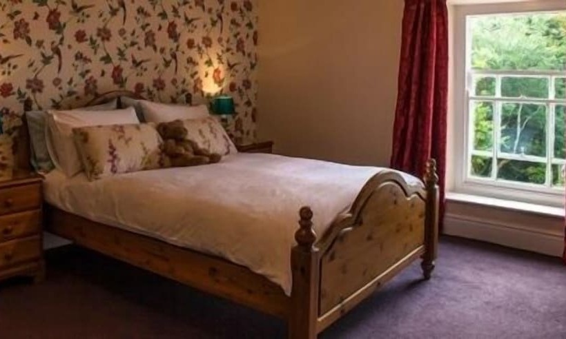 בית מלון כפרי The Royal Oak Inn