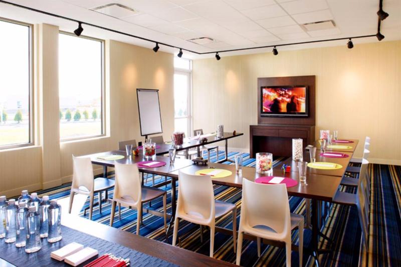 Fotos del hotel Aloft Ahmedabad Sg Road:  18