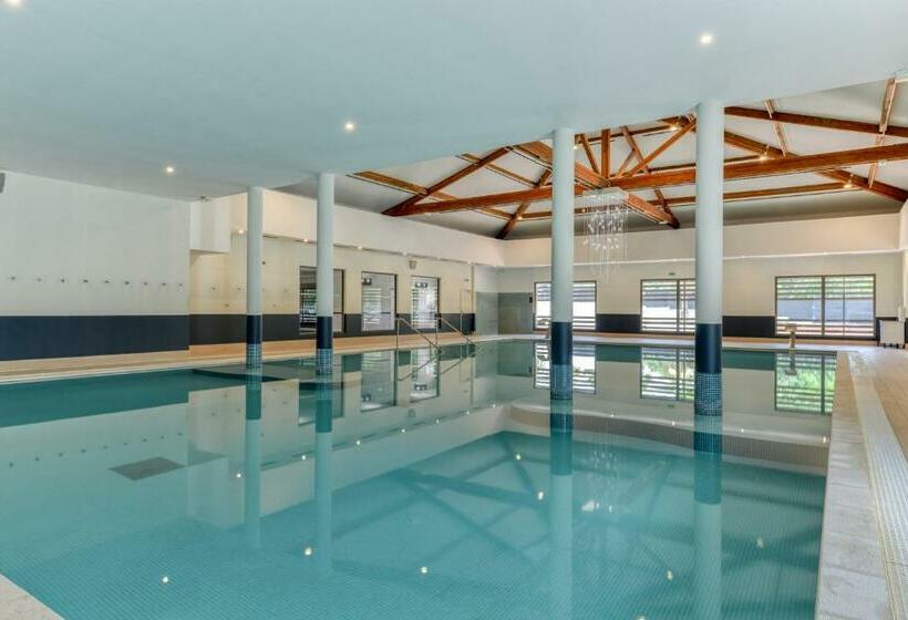 Zenitude Hotel La Valadiere, Ascend Hotel Collection