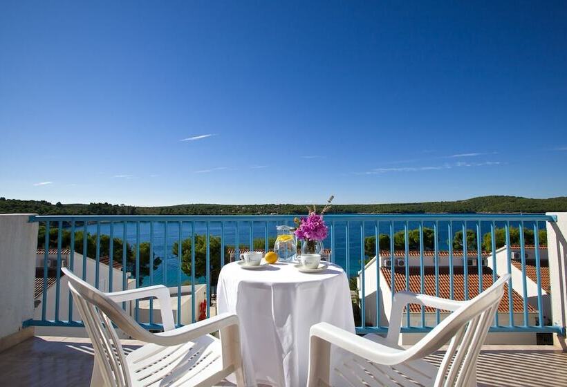 Illyrian Resort