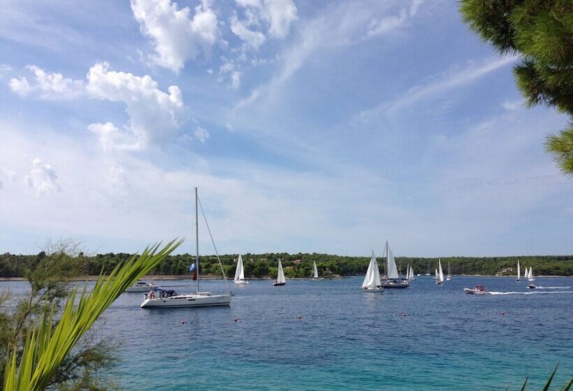 Illyrian Resort