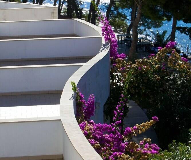 Illyrian Resort