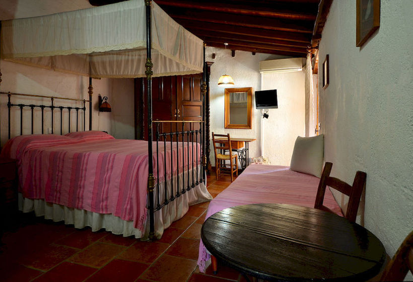 Linos Inn